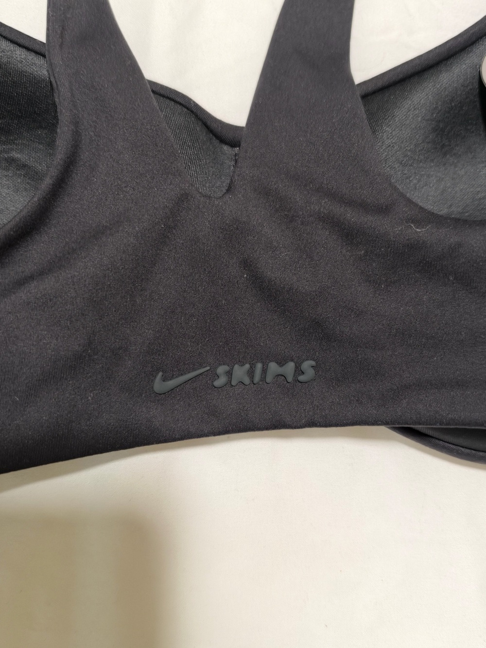 NWT - NIKESKIMS MATTE Shaping Scoop Bra size XL - Picture 7 of 10
